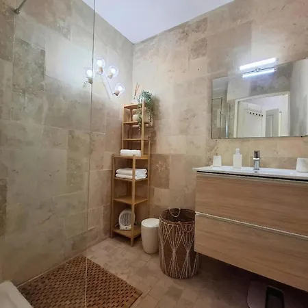 Maison Bali - Jardin, Clim, Parking Et Proche Tram 빌라 *